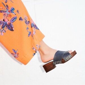 Free People Sonnet Wood Leather Clog Sandal Heel Platform 39 / 8.5 Black Shoe